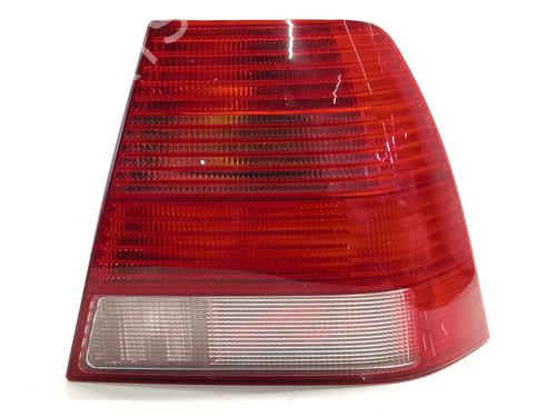 Used Right taillight VW BORA I (1J2) [1998-2013]  19434301