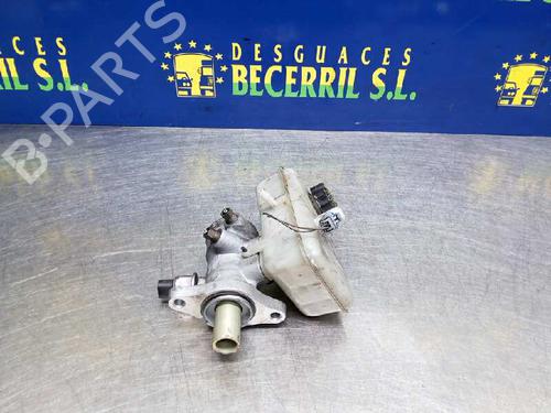 Used Brake master cylinder RENAULT LAGUNA II Grandtour (KG0/1_) 2.2 dCi (KG0F) (150 hp) 8457508