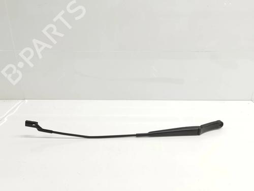 Used Front windshield wiper arm SEAT LEON ST (5F8) 2.0 TDI (150 hp) 12329308