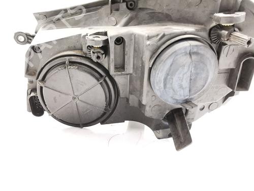 Right headlight VW POLO IV (9N_, 9A_) 1.4 TDI | BP30179041C29