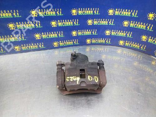 Used Right front brake caliper HYUNDAI SANTAMO [1998-2002]  11576201