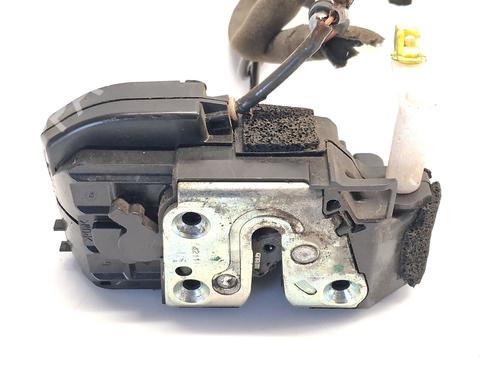 Front left lock NISSAN QASHQAI I (J10, NJ10) 1.6 dCi | BP29424592C98 