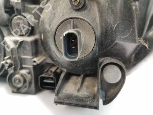 Right headlight KIA CERATO I Hatchback (LD) 1.6 CRDi | BP18062137C29 
