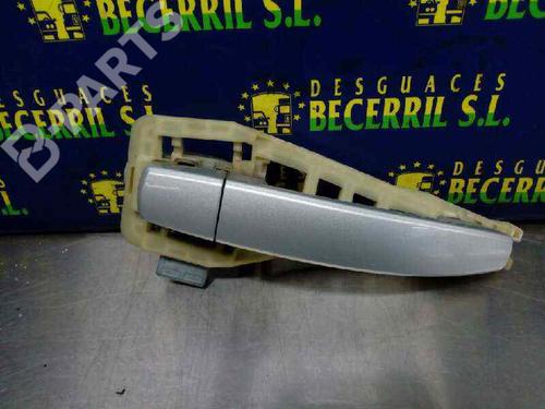 Used Rear left exterior door handle Rear left exterior door handle OPEL VECTRA C (Z02) 2.0 DTI 16V (F69) (101 hp) 8439307 8439307