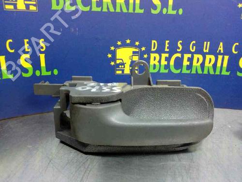 Used Front left interior door handle PEUGEOT 107 (PM_, PN_) 1.4 HDi (54 hp) 8448523