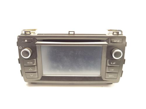 Bilradio TOYOTA AURIS (_E18_) 1.4 D-4D (NDE180_, NDE180R) (90 hp) 30851115