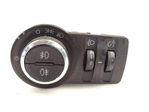 Used Headlight switch CHEVROLET CRUZE (J300) [2009-2025]  17438368