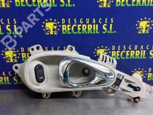 front-right-interior-door-handle-chrysler-pt-cruiser-pt_-20-2000-2001-2002-2003-2004-2005-2006-2007-2008-2009-2010-8448401 main image