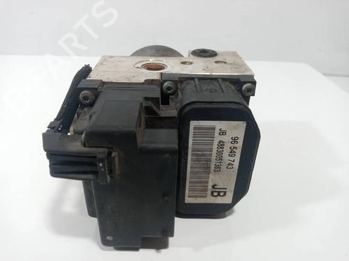 Used ABS pump DAEWOO LACETTI Hatchback (KLAN) 1.4 (95 hp) 10748696