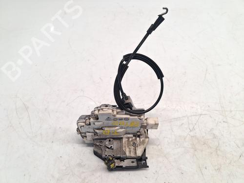 Høyre bak lås Høyre bak lås SEAT LEON (1P1) 1.9 TDI (105 hp) 39903434 39903434