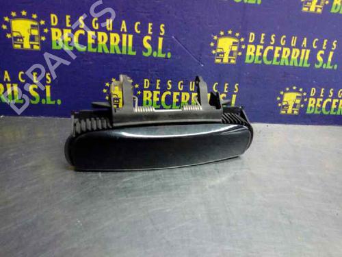 Used Front right exterior door handle AUDI A3 (8P1) 2.0 TDI 16V (140 hp) 8455173