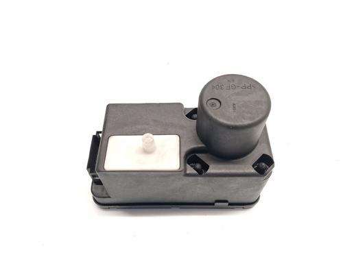 Used Central lock pump VW GOLF III (1H1) 1.9 TD, GTD (75 hp) 28600578