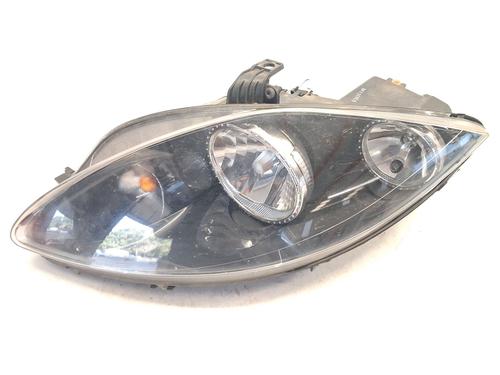 Lyskaster venstre Lyskaster venstre SEAT LEON (1P1) 1.9 TDI (105 hp) 39903436 39903436