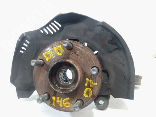 Used Right front steering knuckle TOYOTA AURIS (_E15_) [2006-2012]  10349877