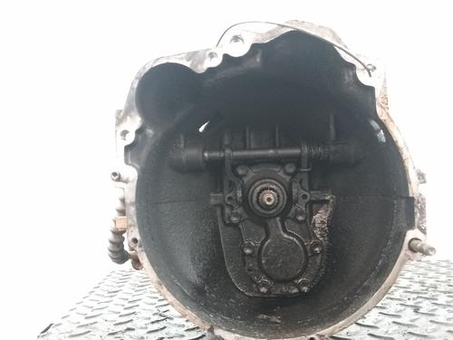 Used Gearbox SUZUKI SAMURAI Closed Off-Road Vehicle (SJ_) 1.3 All-wheel Drive (SJ413) (64 hp) 28480362