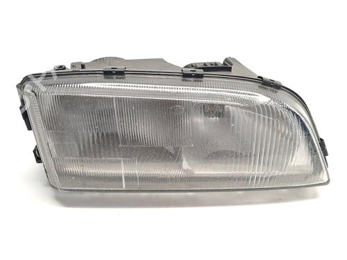 Phare droit VOLVO S70 (874) 2.4 (144 hp) 32090186