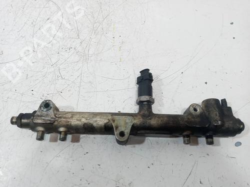Used Injection rail BMW 3 (E36) 325 td (115 hp) 11634967