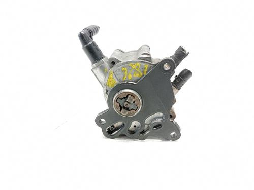 Used Vacuum pump AUDI A3 (8P1) 2.0 TDI 16V (140 hp) 28172066