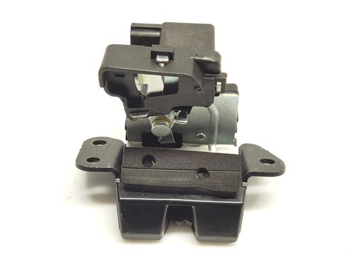 Używane Zamek klapy tylnej / bagażnika KIA SPORTAGE III (SL) 1.7 CRDi (116 hp) 30775689