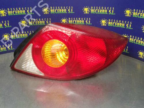 Used Right taillight KIA RIO I Hatchback (DC) 1.3 (82 hp) 8434218