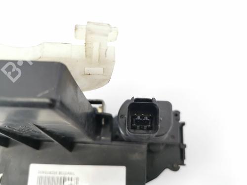 Front right lock KIA CERATO I Hatchback (LD) 1.5 CRDi | BP8452377C97 