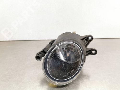 Used Right front fog light Right front fog light VOLVO C30 (533) 2.0 D (136 hp) 8475630 8475630