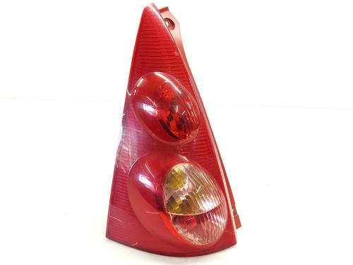 Left taillight PEUGEOT 107 (PM_, PN_) 1.4 HDi | BP24680606C34 