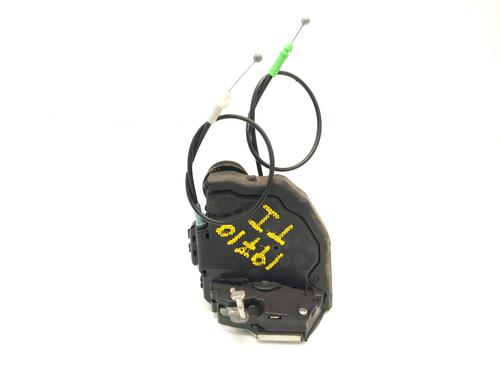 Rear left lock TOYOTA URBAN CRUISER (_P1_) 1.4 D-4D (NLP110_, NLP110R) 6906042021