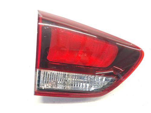 left-tailgate-light-kia-carens-iv-2013-38482556 main image