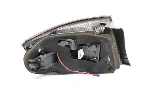 Right taillight PEUGEOT 407 (6D_) 2.0 HDi 135 (6DRHRH, 6DRHRE, 6DRHRG, 6DRHRJ) | BP30135070C35 