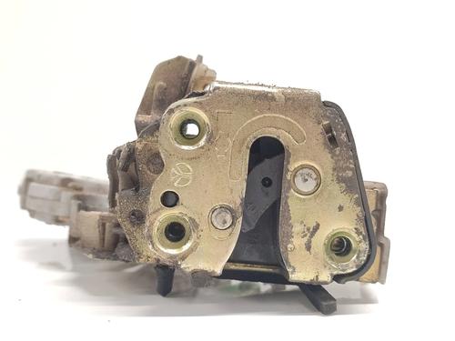 Rear left lock NISSAN TERRANO II (R20) 2.7 TDi 4WD | BP11048070C100 