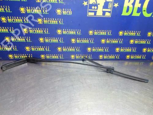 Used Front windshield wiper arm FORD FOCUS II (DA_, HCP, DP) 1.6 TDCi (109 hp) 8430601