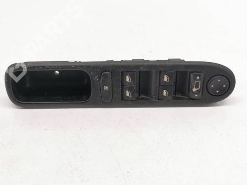 Used Left front window switch Left front window switch PEUGEOT 207 CC (WD_) 1.6 HDi (109 hp) 10689756 10689756