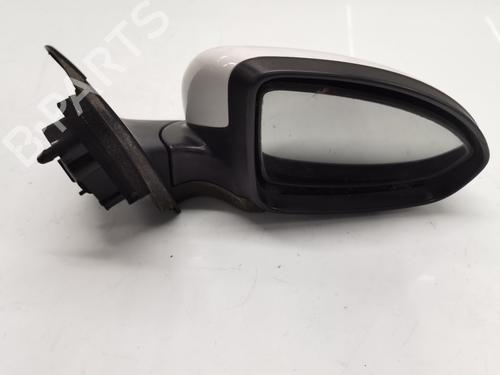 Używane Lusterko boczne prawe CHEVROLET CRUZE Hatchback (J305) 1.7 D (131 hp) 30736836