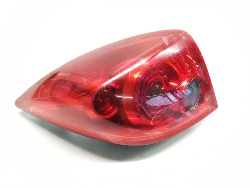 Used Right taillight NISSAN PRIMERA Hatchback (P12) 1.9 dCi (120 hp) 27164763