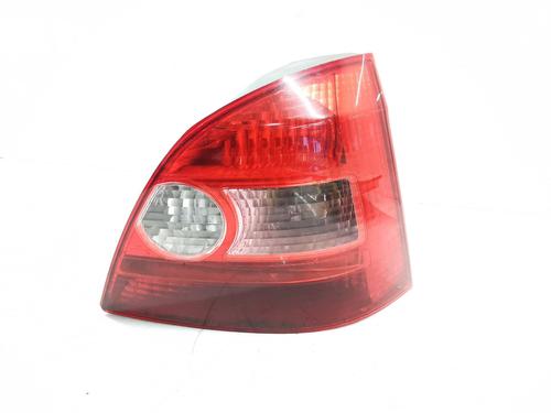 Højre baglygte HONDA CIVIC VII Hatchback (EU, EP, EV) 1.6 i (EP2, EU8, EU6) (110 hp) 30353293