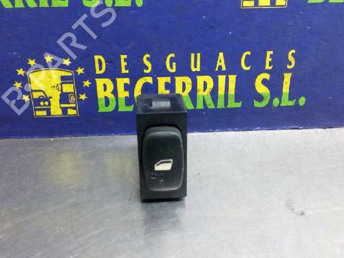 Used Right rear window switch PEUGEOT 407 (6D_) 1.6 HDi 110 (6D9HZC, 6D9HYC) (109 hp) 8448678