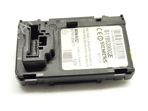 card-reader-renault-scenic-ii-jm01_-2003-2004-2005-2006-2007-2008-2009-2010-39728238 main image
