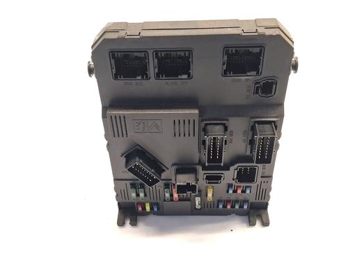 Used Fuse box CITROËN XSARA PICASSO (N68) 2.0 HDi (90 hp) 28624113