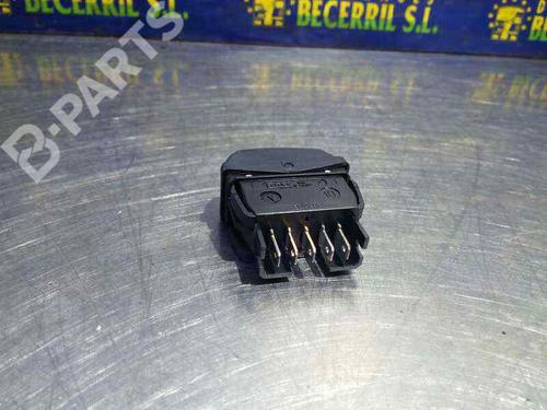 Used Right front window switch Right front window switch CITROËN XSARA Coupe (N0) 1.9 D (70 hp) 8429581 8429581