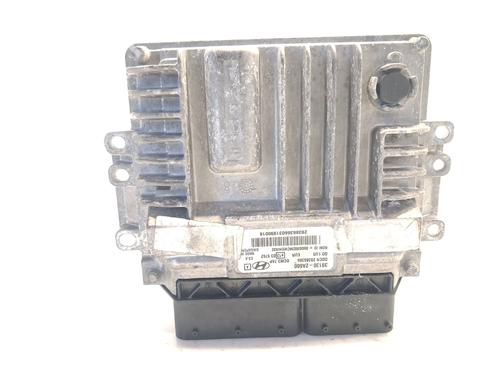 engine-control-unit-ecu-hyundai-i30-gd-2011-39004374 main image