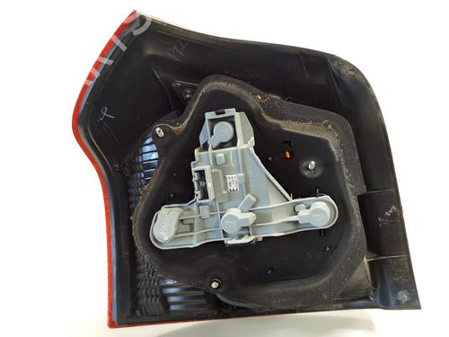Højre baglygte TOYOTA COROLLA (_E12_) 2.0 D-4D (CDE120R, CDE120L_) | BP18060130C35 