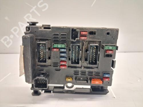 Used Fuse box Fuse box PEUGEOT 307 SW (3H) 2.0 HDI 110 (107 hp) 33122755 33122755