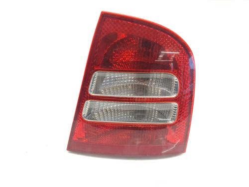 Højre baglygte SKODA OCTAVIA I (1U2) 1.9 TDI (110 hp) 32449696