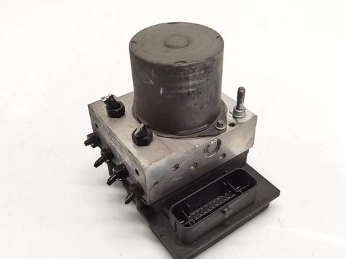 Used ABS pump AUDI A4 B7 (8EC) 2.0 (130 hp) 30710686
