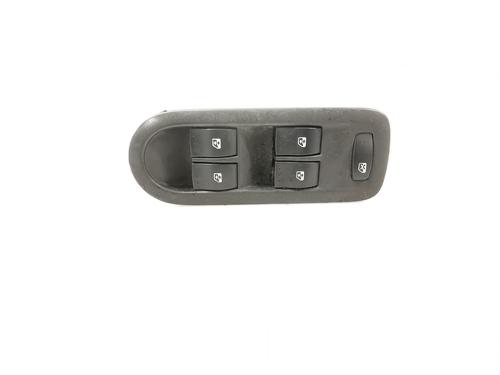 left-front-window-switch-renault-scenic-ii-jm01_-2003-2004-2005-2006-2007-2008-2009-2010-39803052 main image