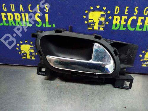 rear-right-interior-door-handle-citroen-c4-coupe-la_-16-16v-2004-2005-2006-2007-2008-2009-2010-2011-2012-2013-8440116 main image
