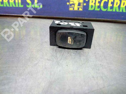 Used Right front window switch Right front window switch PEUGEOT 407 (6D_) 2.0 HDi 135 (6DRHRH, 6DRHRE, 6DRHRG, 6DRHRJ) (136 hp) 8435851 8435851