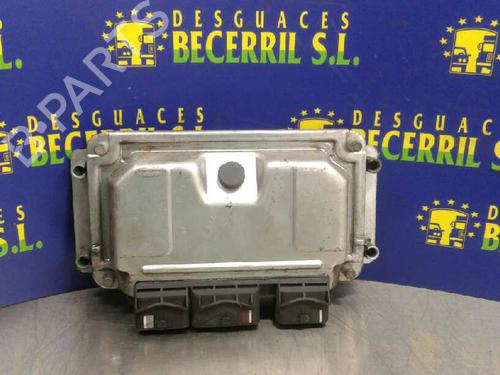 Used Engine control unit (ECU) PEUGEOT 306 (7B, N3, N5) 1.6 (98 hp) 8446856