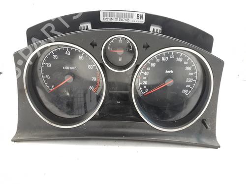 Used Instrument cluster OPEL ASTRA H (A04) [2004-2014]  25436821